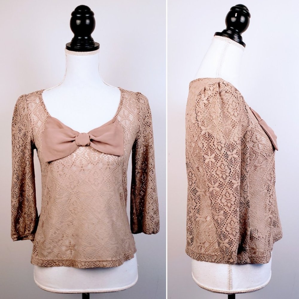 FOREVER 21 Top, Light Tan 100% Polyester Half Sleeve Bow Eyelets Cut Outs Boho S